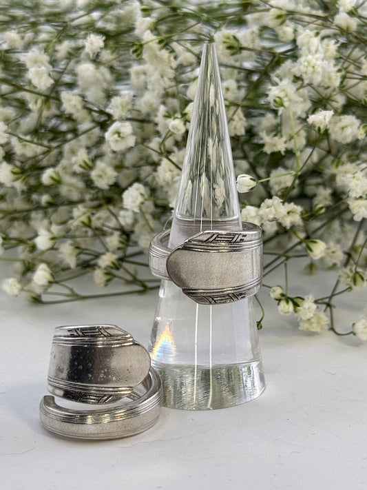 Paramount (1933) Silver Plate Spoon Ring