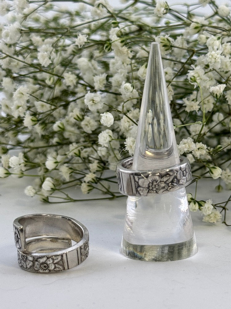 Venetian Garden (1971) Silver Plate Spoon Ring